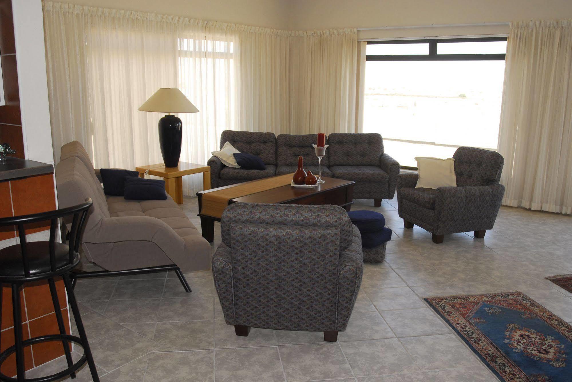 Chala-Kigi Apartments Swakopmund Ngoại thất bức ảnh